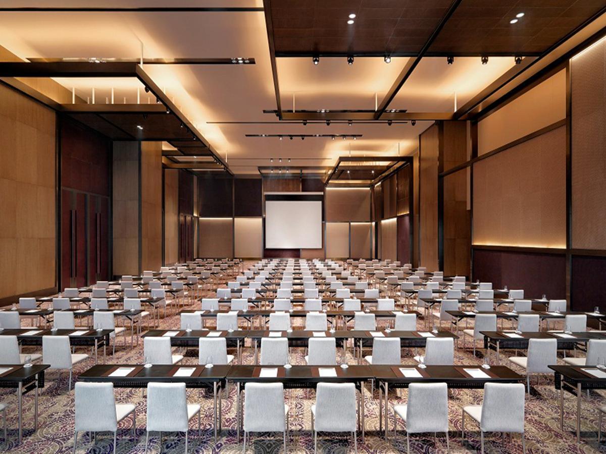 Hotel Hyatt Regency Tianjin East Exterior foto